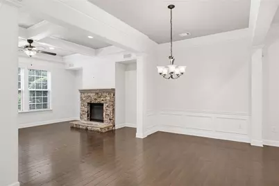 122 Barkley Lane, Sandy Springs, GA 30328 - Photo 4