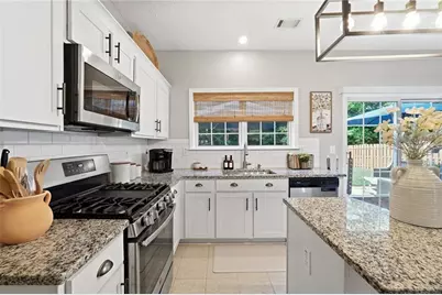 609 Grasmere Court NE, Marietta, GA 30066 - Photo 14