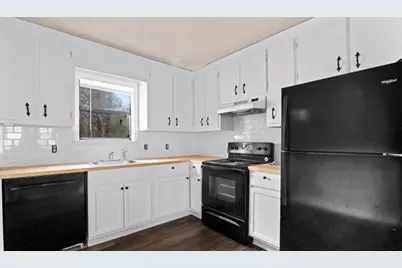271 E Wright Street, Winder, GA 30680 - Photo 6