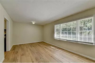 298 W Wind Drive SW, Lilburn, GA 30047 - Photo 4