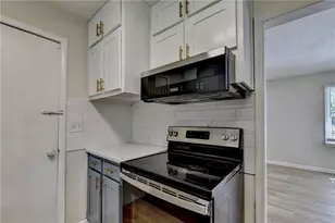 298 W Wind Dr SW, Lilburn, GA 30047 - Photo 10