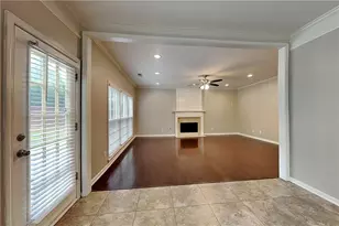5404 Oxford Chase Way, Dunwoody, GA 30338 - Photo 6