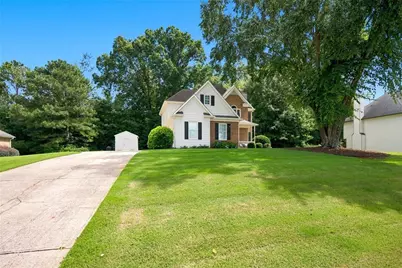 4075 Briar Meadows View, Cumming, GA 30040 - Photo 4