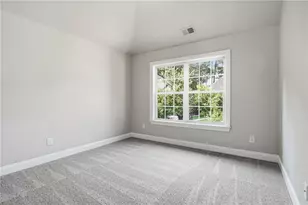 318 Corine Ct, Lawrenceville, GA 30045 - Photo 18
