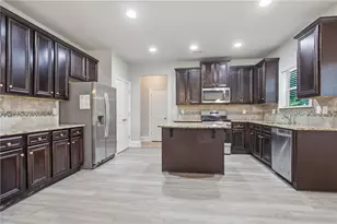318 Corine Ct, Lawrenceville, GA 30045 - Photo 12