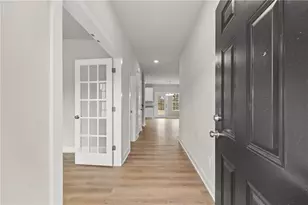 305 Rachel Ln, Hartwell, GA 30643 - Photo 2