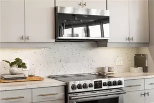 1080 Peachtree St NE, Atlanta, GA 30309 - Photo 16