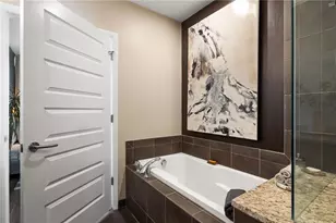 1080 Peachtree St NE, Atlanta, GA 30309 - Photo 30