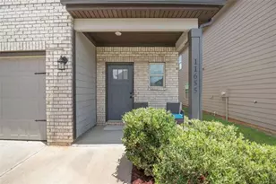 11655 Stovall Pl, Hampton, GA 30228 - Photo 2