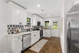 74 Chappell Rd NW, Atlanta, GA 30314 - Photo 8