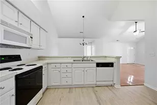 19108 Harvest Ridge Ln, Johns Creek, GA 30022 - Photo 14