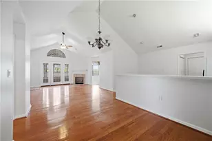 19108 Harvest Ridge Ln, Johns Creek, GA 30022 - Photo 10