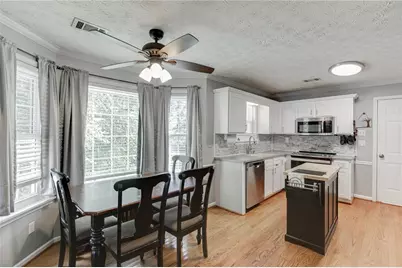3220 Plantation Run Drive, Loganville, GA 30052 - Photo 6