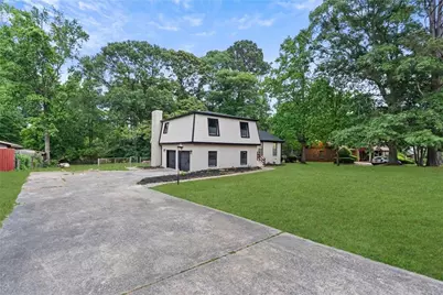 105 Lafayette Drive, Fayetteville, GA 30214 - Photo 4