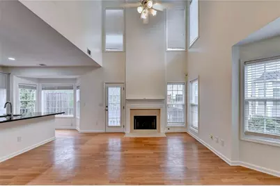 3761 Lake Point Boulevard, Suwanee, GA 30024 - Photo 4