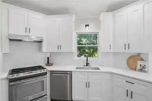3075 St Gallen Ct, Cumming, GA 30041 - Photo 10
