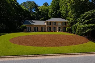 890 Ferncroft Ct, Roswell, GA 30075 - Photo 1