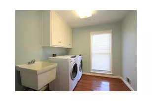 890 Ferncroft Ct, Roswell, GA 30075 - Photo 16