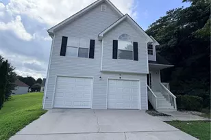 11050 Pebble Brook Ct, Hampton, GA 30228 - Photo 1
