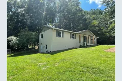 852 Pine Shadow Lane, Winder, GA 30680 - Photo 2