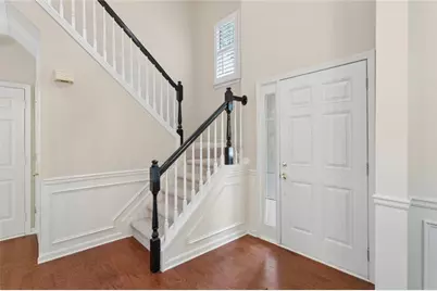 4545 Chelton Court SE, Smyrna, GA 30080 - Photo 4