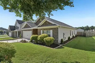 2335 Allman Dr, Jonesboro, GA 30236 - Photo 2