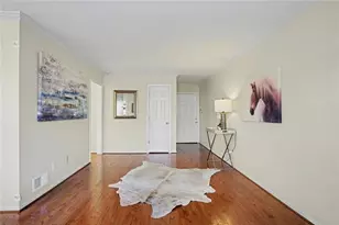 5375 Roswell Rd, Sandy Springs, GA 30342 - Photo 6