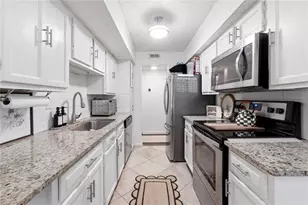 1414 Glenleaf Dr, Peachtree Corners, GA 30092 - Photo 10