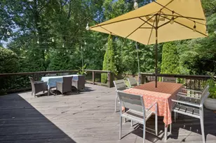 2440 Cove Cir NE, Atlanta, GA 30319 - Photo 18