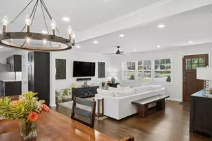 2440 Cove Cir NE, Atlanta, GA 30319 - Photo 8