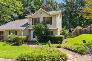 5013 Village Green Way, Alpharetta, GA 30009 - Photo 2