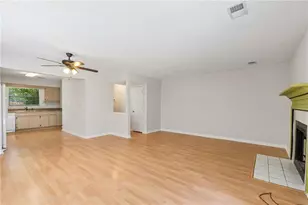 5013 Village Green Way, Alpharetta, GA 30009 - Photo 6