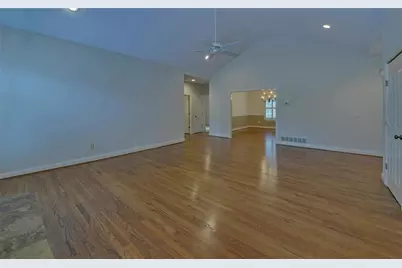 4151 Summit Chse, Gainesville, GA 30506 - Photo 6