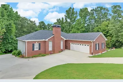 4151 Summit Chse, Gainesville, GA 30506 - Photo 2