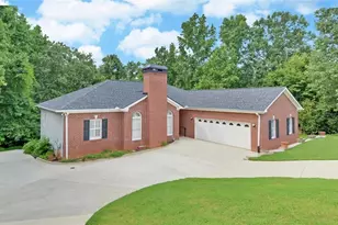 4151 Summit Chse, Gainesville, GA 30506 - Photo 2