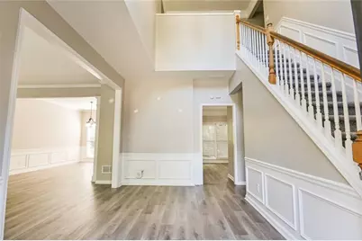185 Gainford Court, Johns Creek, GA 30097 - Photo 4