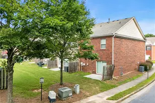 3993 Isaac Ct, Lilburn, GA 30047 - Photo 4