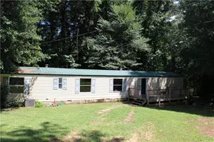 110 N Cove Dr, Hogansville, GA 30230 - Photo 2