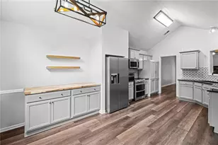 955 Downing Dr, Bethlehem, GA 30620 - Photo 4