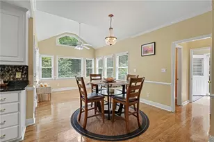 4299 Donerail Dr, Snellville, GA 30039 - Photo 12