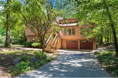 2104 Mitchell Court, Marietta, GA 30062 - Photo 2