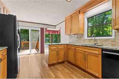 2104 Mitchell Court, Marietta, GA 30062 - Photo 6