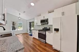 2558 Candlewood Way, Lawrenceville, GA 30044 - Photo 14