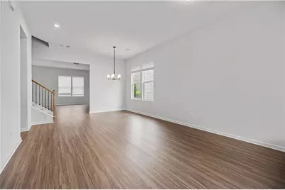 3718 Annsbury Ct, Lilburn, GA 30047 - Photo 4