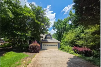 4915 Bayberry Drive, Cumming, GA 30040 - Photo 4