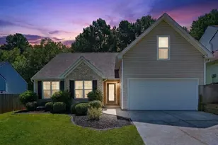 1077 Woodsong Pass Ct, Lawrenceville, GA 30043 - Photo 2