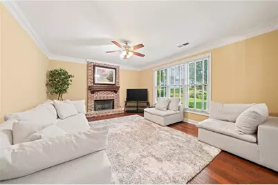 4095 Hill House Road SW, Smyrna, GA 30082 - Photo 10