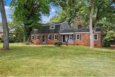 1019 E College Street, Griffin, GA 30224 - Photo 2