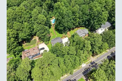 10870 Shallowford Road, Roswell, GA 30075 - Photo 48
