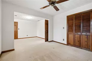 10870 Shallowford Rd, Roswell, GA 30075 - Photo 24